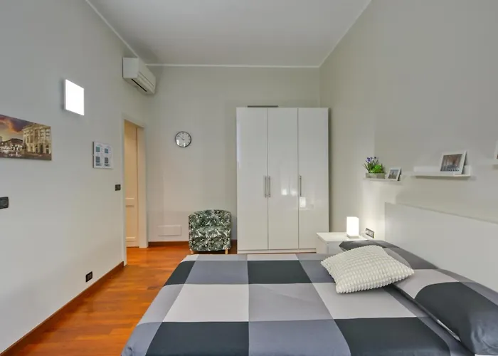 Vico 4 Rooms